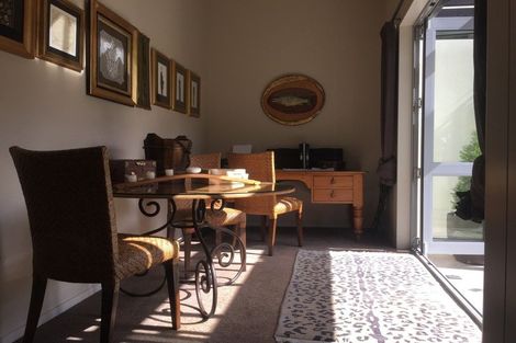 Photo of property in 6 Helms Court, Arrowtown, 9302