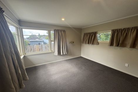 Photo of property in 4 Gladson Avenue, Sockburn, Christchurch, 8042