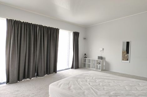 Photo of property in 1-3/1 Matakauri Place, Fernhill, Queenstown, 9300