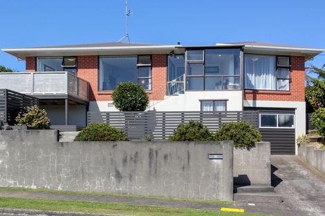 Photo of property in 22 Crownhill Street, Spotswood, New Plymouth, 4310