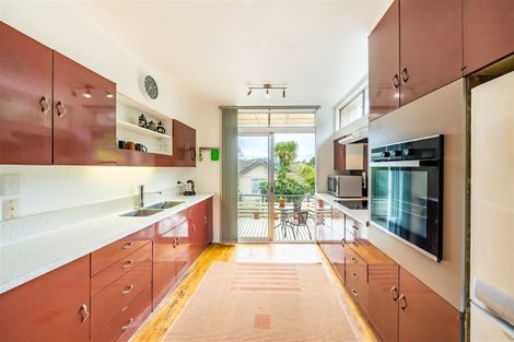 Photo of property in 81 Kamahi Street, Stokes Valley, Lower Hutt, 5019