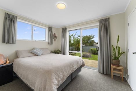 Photo of property in 14 Adkin Avenue, Levin, 5510