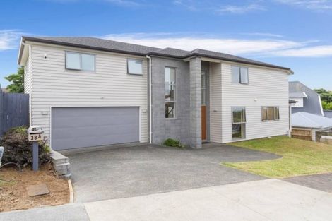 Photo of property in 38a Mark Edward Drive, Half Moon Bay, Auckland, 2012