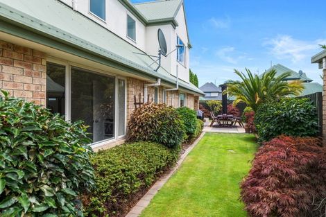 Photo of property in 106a Roydvale Avenue, Burnside, Christchurch, 8053