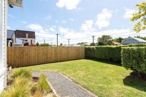 Photo of property in 28 Fairfield Avenue, Addington, Christchurch, 8024