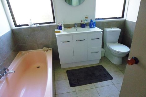 Photo of property in 49 Poplar Avenue, Raumati South, Paraparaumu, 5032