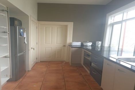 Photo of property in 2/205 The Terrace, Wellington Central, Wellington, 6011