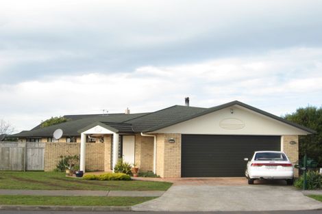 Photo of property in 46 Glenross Drive, Wattle Downs, Auckland, 2103