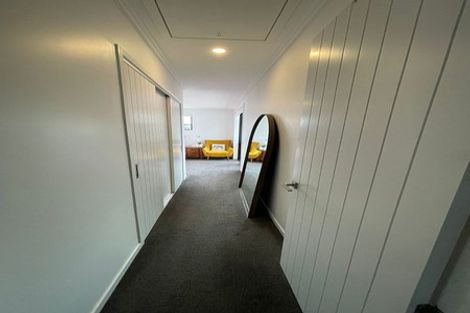 Photo of property in 8 Bellamont Street, Kumeu, 0810