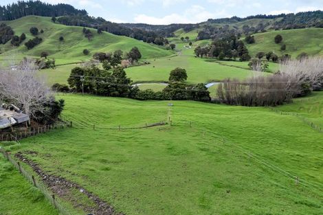 Photo of property in 1488 Kirikopuni Road, Tangiteroria, 0381