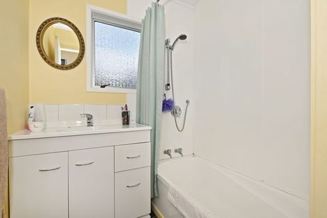 Photo of property in 2/6 Bloomfield Place, Onerahi, Whangarei, 0110