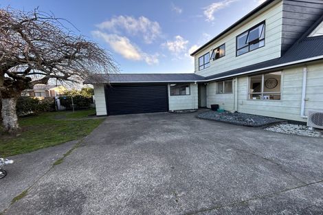 Photo of property in 48 Chaucer Street, Leamington, Cambridge, 3432