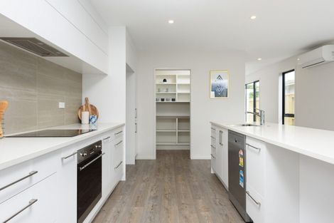 Photo of property in 71 Awatira Drive, Papamoa Beach, Papamoa, 3118