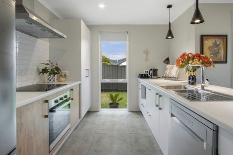 Photo of property in 6 Opou Place, Katikati, 3129