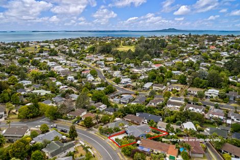Photo of property in 123 Weatherly Road, Torbay, Auckland, 0630
