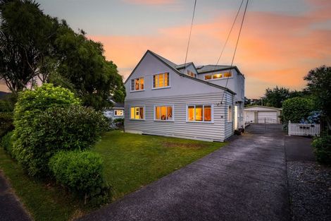 Photo of property in 15 Poole Crescent, Wainuiomata, Lower Hutt, 5014