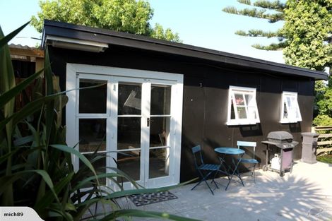 Photo of property in 124 North Shore Road, Eskdale, Napier, 4182