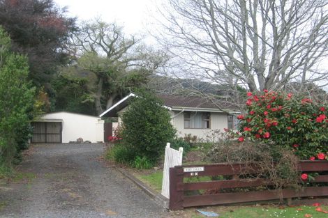 Photo of property in 30 Driving Creek Road, Coromandel, 3506