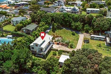 Photo of property in 18-22 Dixon Street, Oakura, 4314