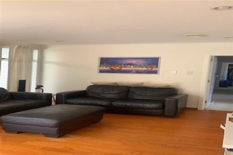 Photo of property in 18 Webb Place, Forrest Hill, Auckland, 0620