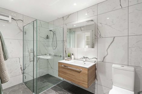 Photo of property in 14/30 Ambassador Glade, Orewa, 0931