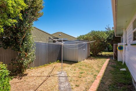 Photo of property in 30 Anthony Grove, Paraparaumu Beach, Paraparaumu, 5032