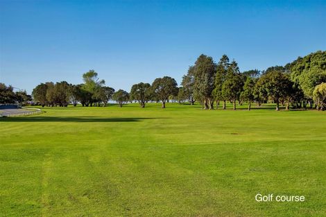 Photo of property in 59 Fifth Avenue, Urenui, 4377