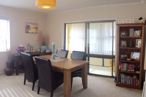 Photo of property in 1/35 Palliser Lane, Browns Bay, Auckland, 0630