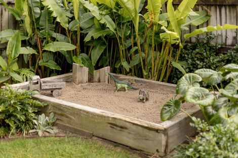 Photo of property in 14 Grabella Place, Papamoa Beach, Papamoa, 3118