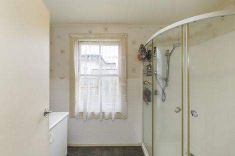 Photo of property in 129 Featherston Street, Palmerston North, 4410