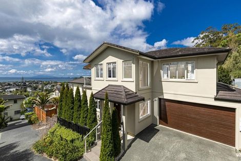 Photo of property in 235b East Coast Road, Mairangi Bay, Auckland, 0630