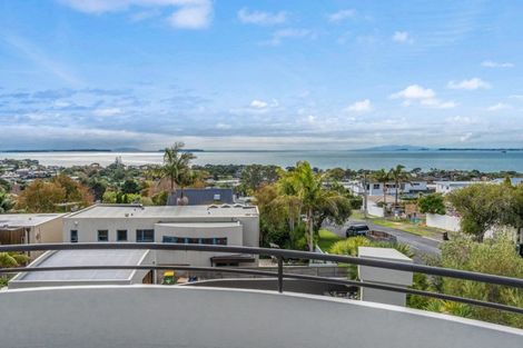Photo of property in 62 Castor Bay Road, Castor Bay, Auckland, 0620