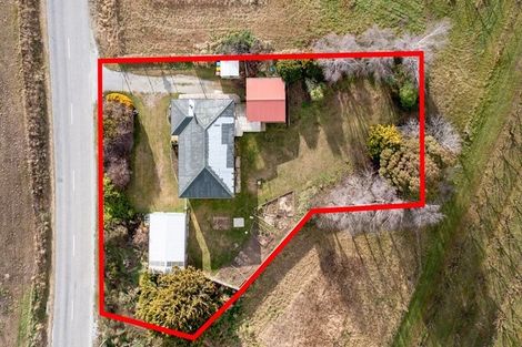 Photo of property in 210 Roxburgh Road East, Roxburgh East, Roxburgh, 9571