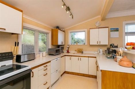 Photo of property in 155 Severn Street, Island Bay, Wellington, 6023