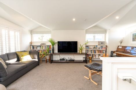 Photo of property in 48 Mcfarlane Street, Mount Victoria, Wellington, 6011