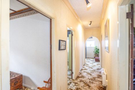 Photo of property in 37 Kimihia Road, Huntly, 3700