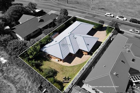 Photo of property in 4 Abergeldie Way, Cambridge, 3434