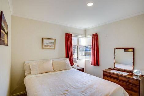 Photo of property in 75 Kensington Drive, Taradale, Napier, 4112