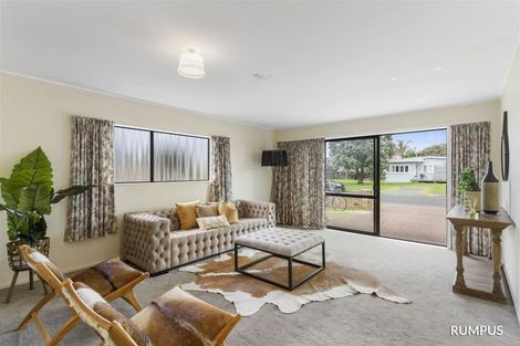 Photo of property in 31 Weiti Road, Orewa, 0931