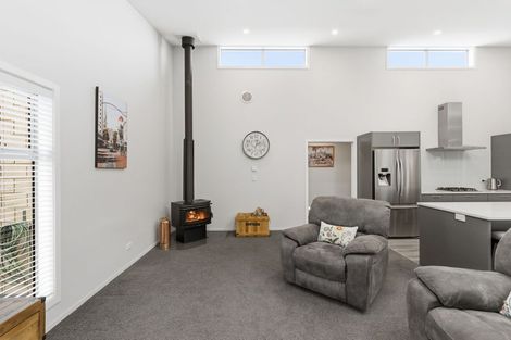 Photo of property in 5 Guardsman Place, Prebbleton, 7604
