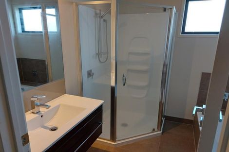 Photo of property in 1 Stockyard Crescent, Pukekohe, 2120