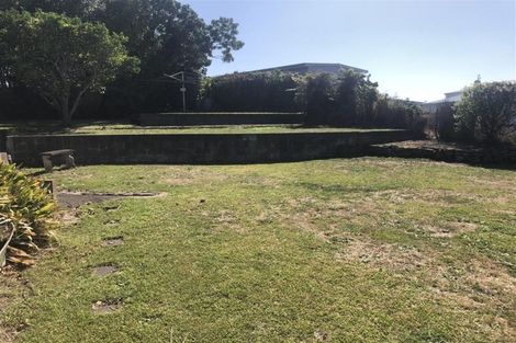 Photo of property in 42 Awanui Street, Merrilands, New Plymouth, 4312