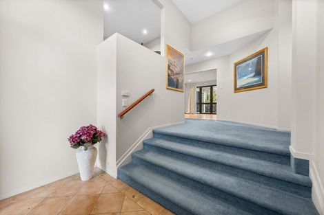 Photo of property in 51 Hogarth Rise, West Harbour, Auckland, 0618