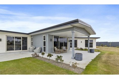 Photo of property in 27 King Street, Pareora, 7912