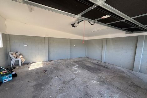 Photo of property in 102a Isleworth Road, Bishopdale, Christchurch, 8053