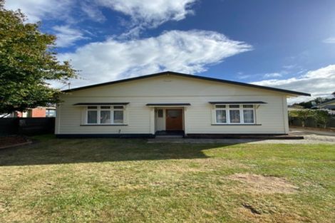 Photo of property in 44 Lyndhurst Street, Takaro, Palmerston North, 4412