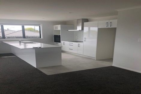 Photo of property in 4 Richardson Road, Omokoroa, 3114