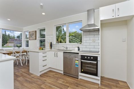 Photo of property in 154 Metcalfe Road, Ranui, Auckland, 0612