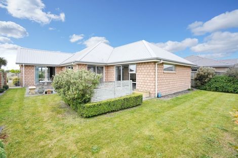 Photo of property in 32 Sovereign Boulevard, Kaiapoi, 7630