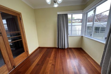 Photo of property in 15 Kauri Street, Roslyn, Palmerston North, 4414
